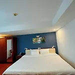 A25 Hotel -137 Nguyen Du - Da Nang