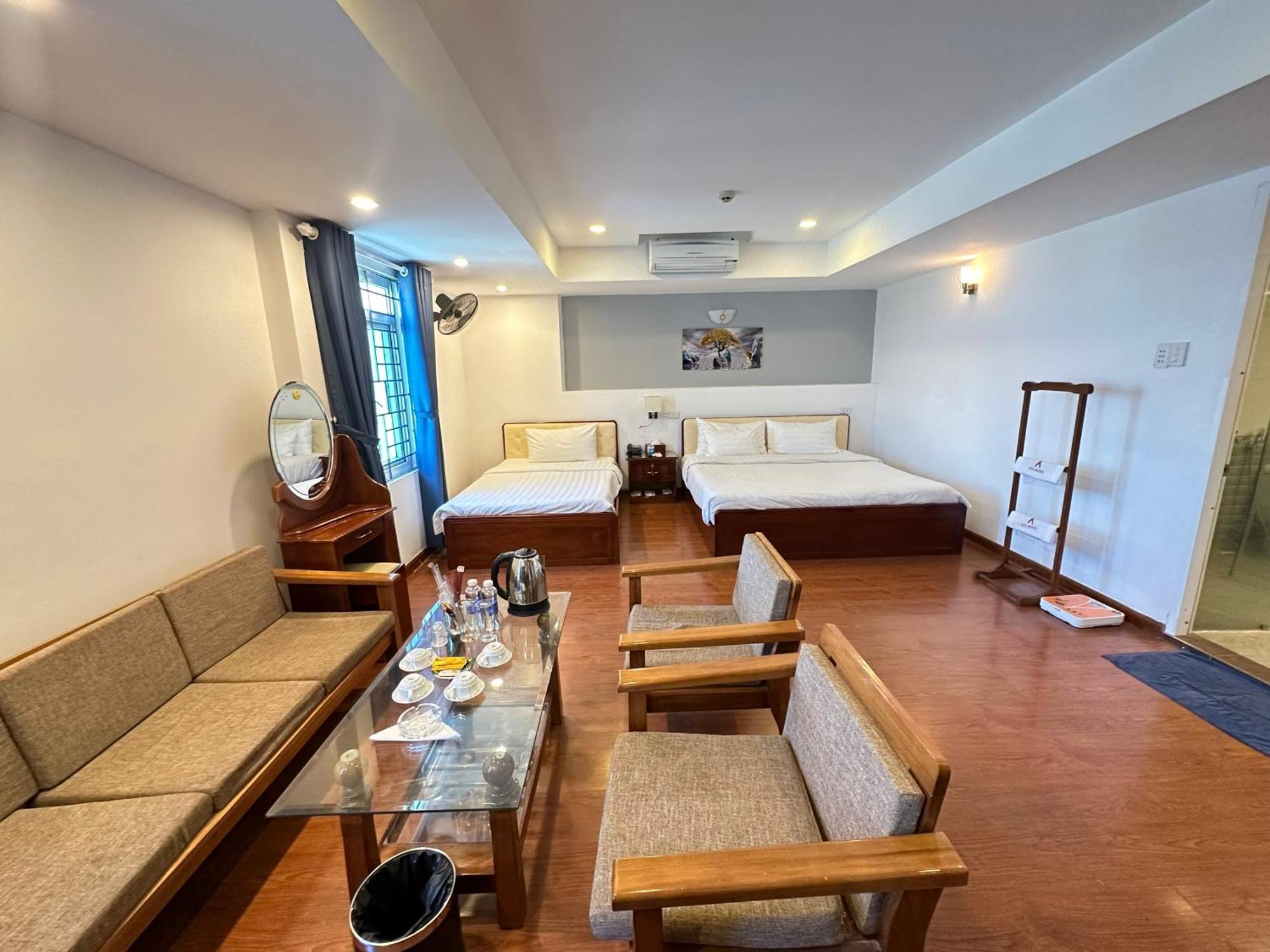 Hotel A25 -137 Nguyen Du -